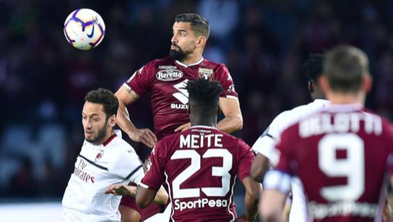 随着中国队2-1险胜东帝汶，以下4名球员主力难保！向余望位列其中